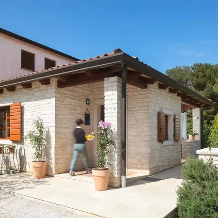 Holiday home Antonia Cittanova
